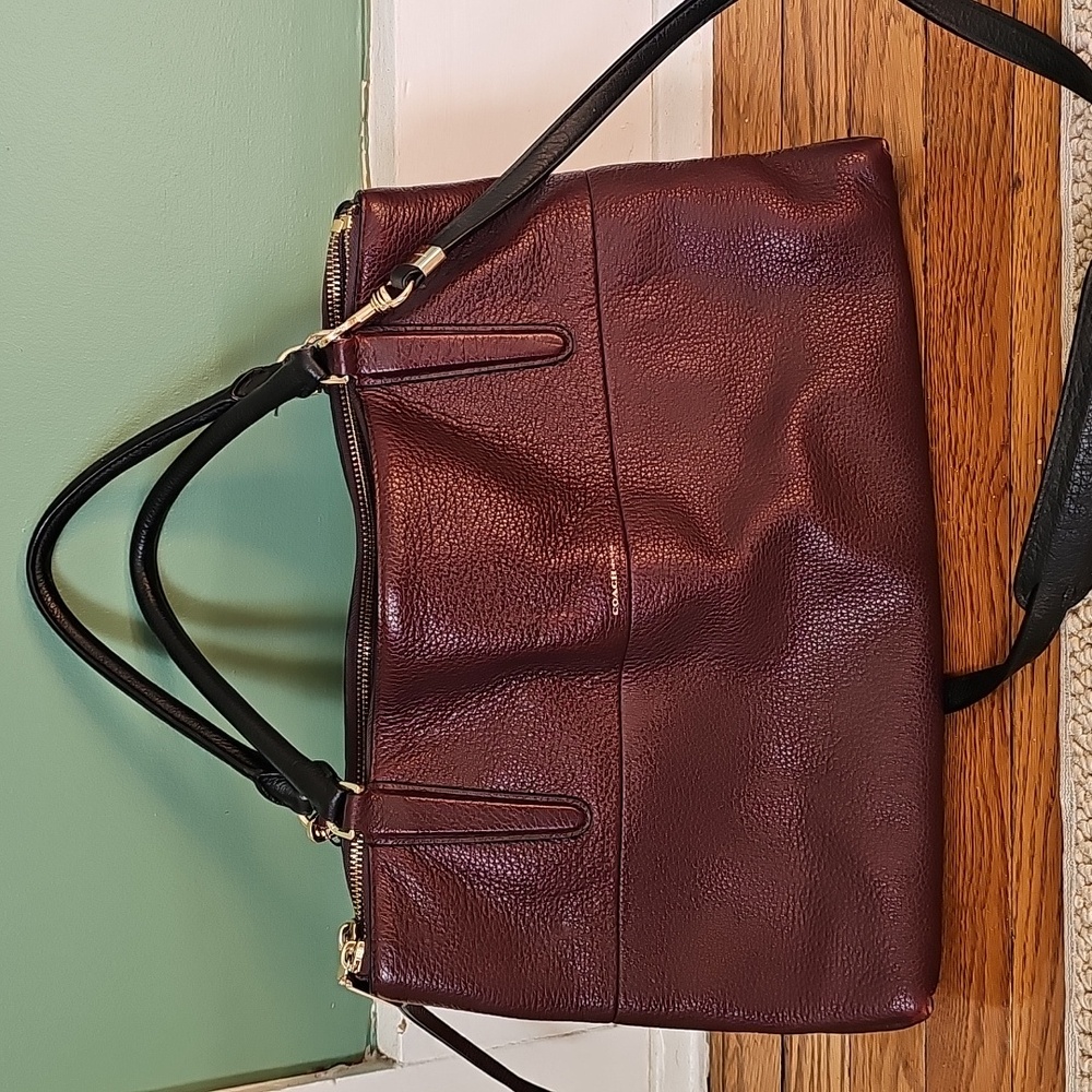 Coach “The Borough” Leather shoulder bag in Oxblood